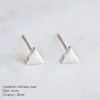 H80259f62d5164ca391895601c94f5372L.webp Premium Classic 14K Gold Plated Stainless Steel Stud Earrings Women Glossy Triangle Simple Charm Jewelry