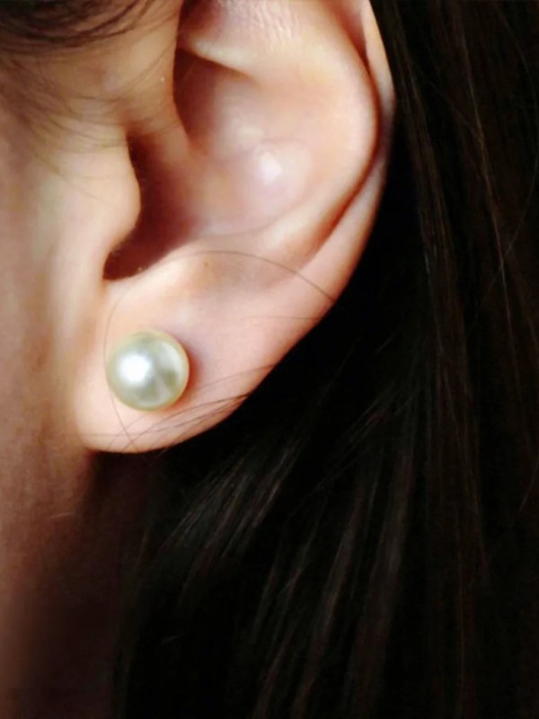 H9c8ec3eefa75424c9fa8e5731013b611j.webp Trendy Stainless Steel Ball Shape Simulated Pearl Stud Earrings for Women-Party Occasion